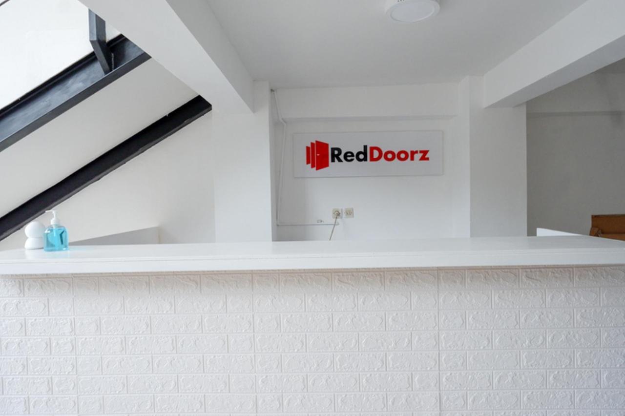 Reddoorz @ Demangan Sari Residence Pakualaman Luaran gambar