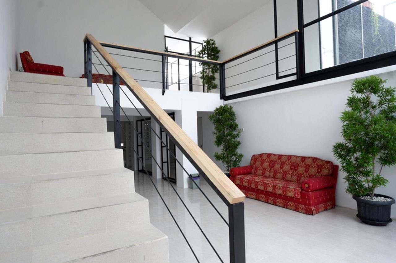 Reddoorz @ Demangan Sari Residence Pakualaman Luaran gambar
