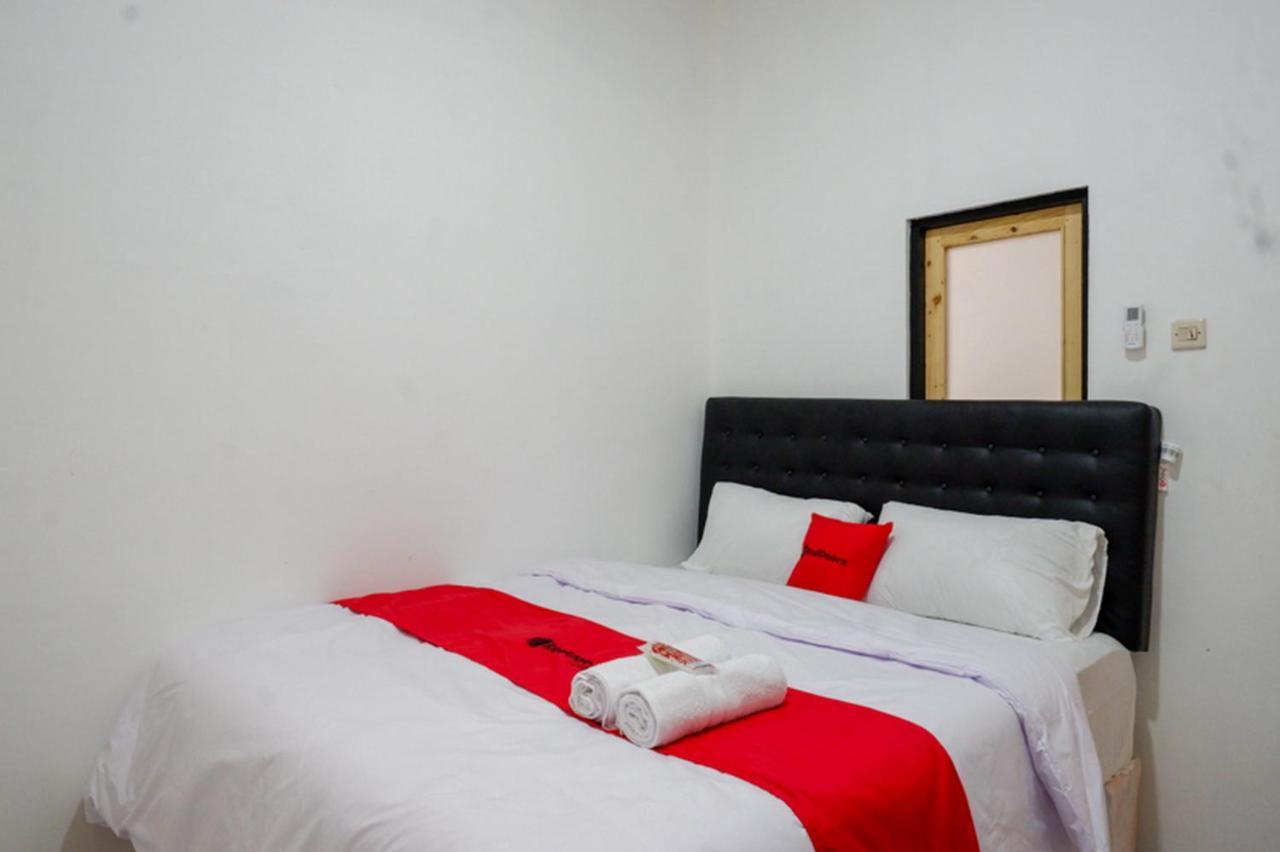 Reddoorz @ Demangan Sari Residence Pakualaman Luaran gambar