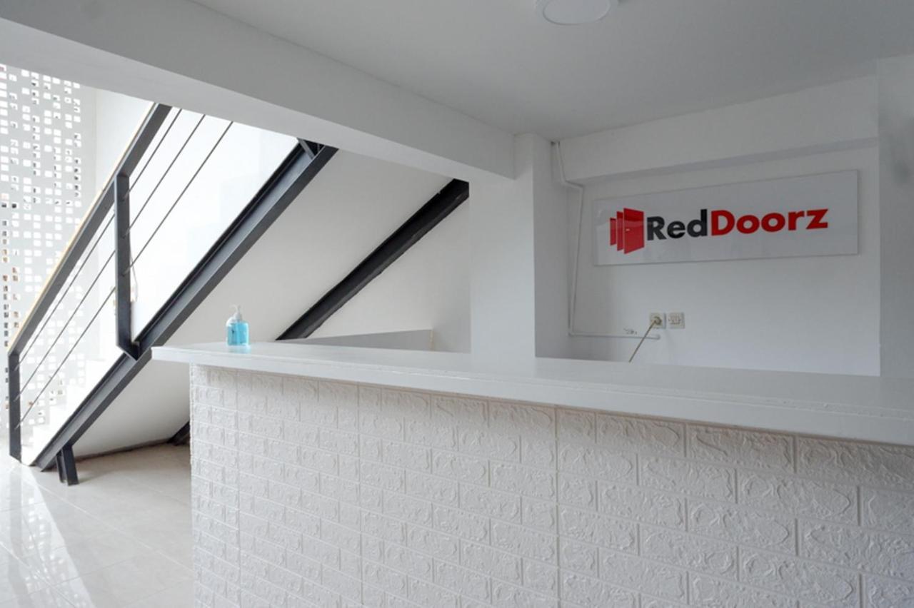 Reddoorz @ Demangan Sari Residence Pakualaman Luaran gambar